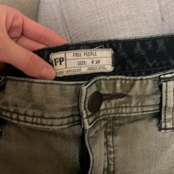 Free People Ankle Cropped Distressed Jean - Picture 2 of 8